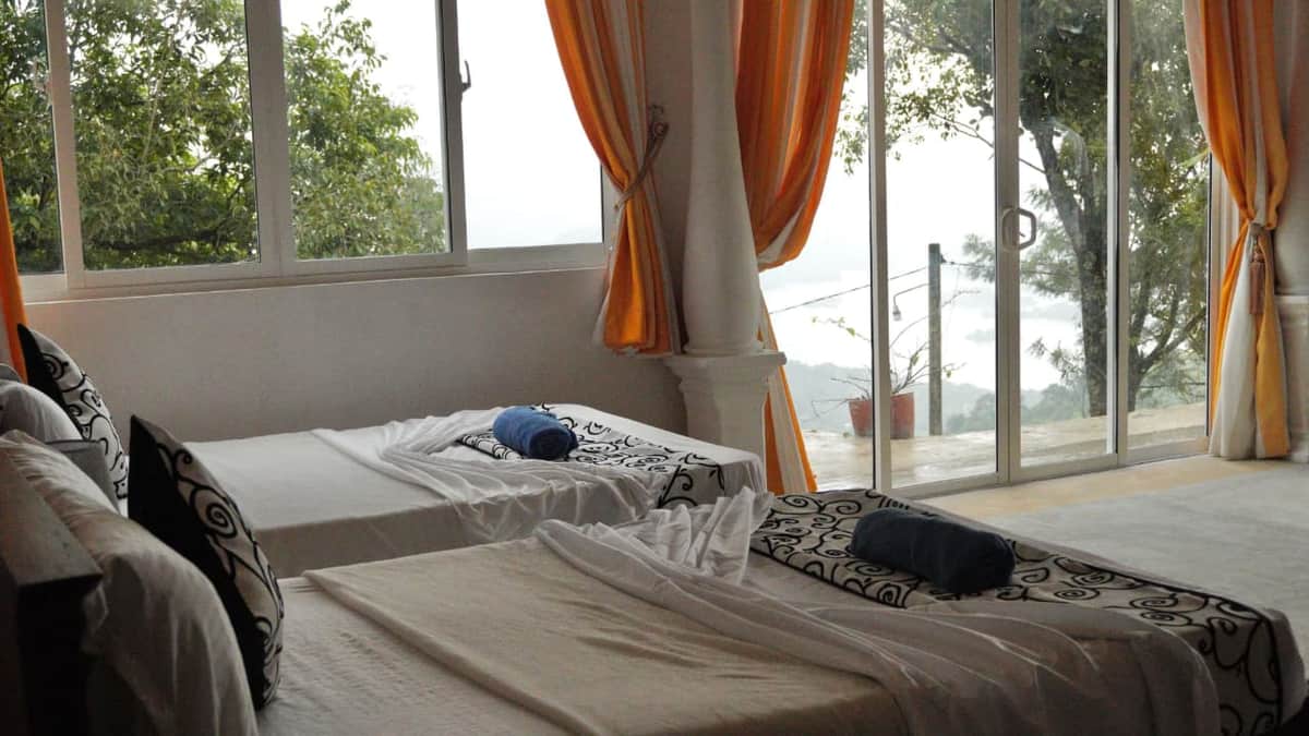 Room 7 in the Lakeview Cottage, three beds facing Victoria Dam Lake